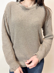Pullover effetto strappato