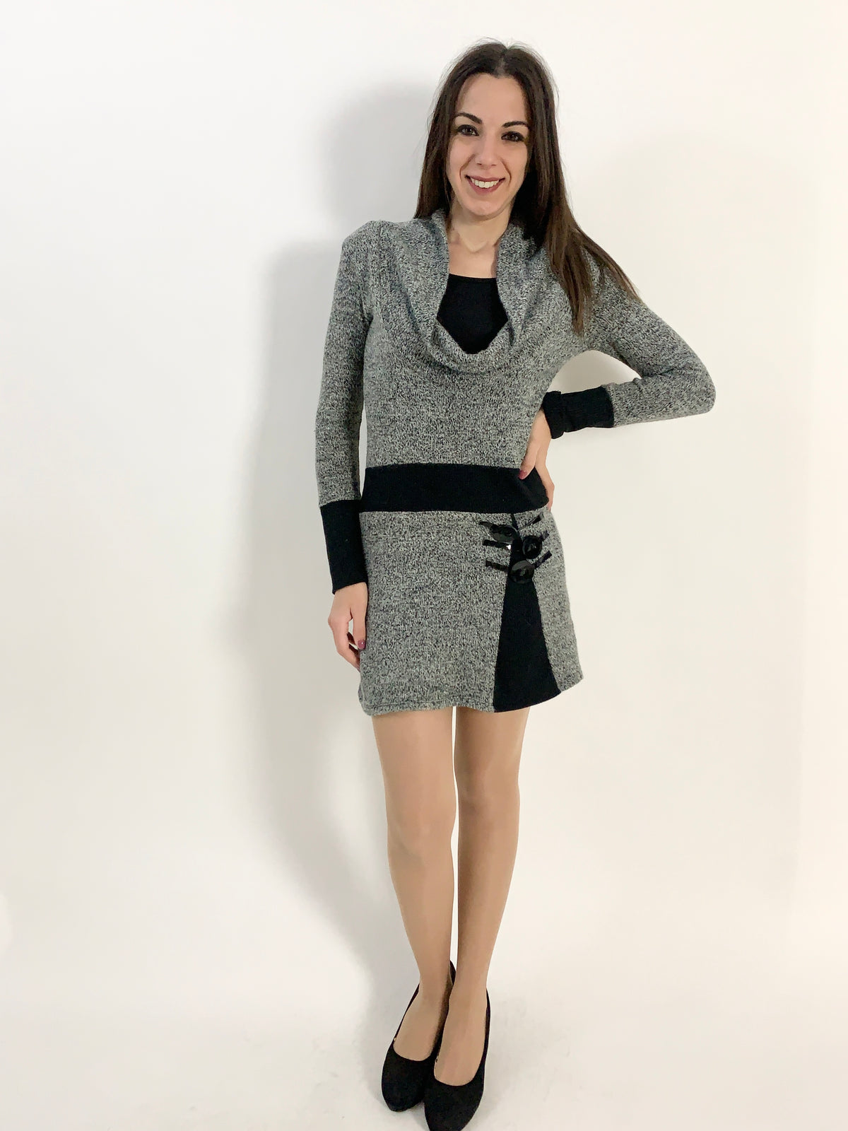 Abito melangiato nero e grigio