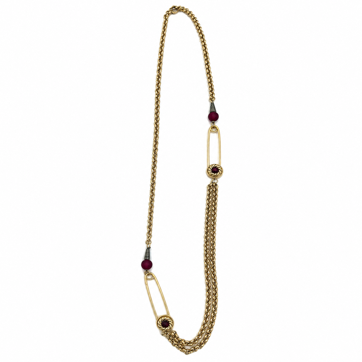 Raffinata eleganza vintage – Collana oro e bordeaux